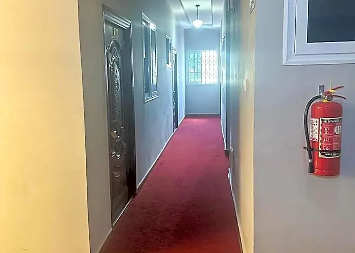 Senalli Hotel