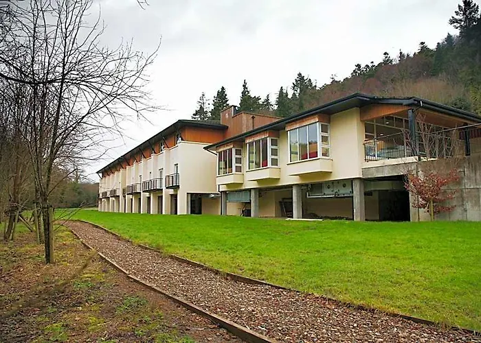 The Lodge At Woodenbridge