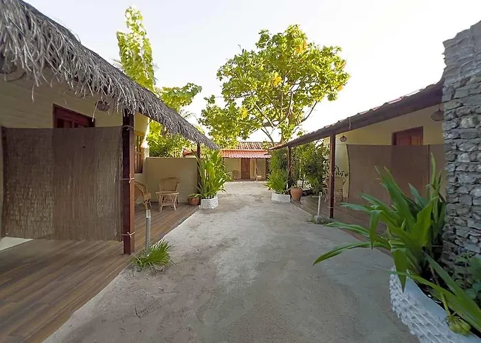 Bambukeyo Villa