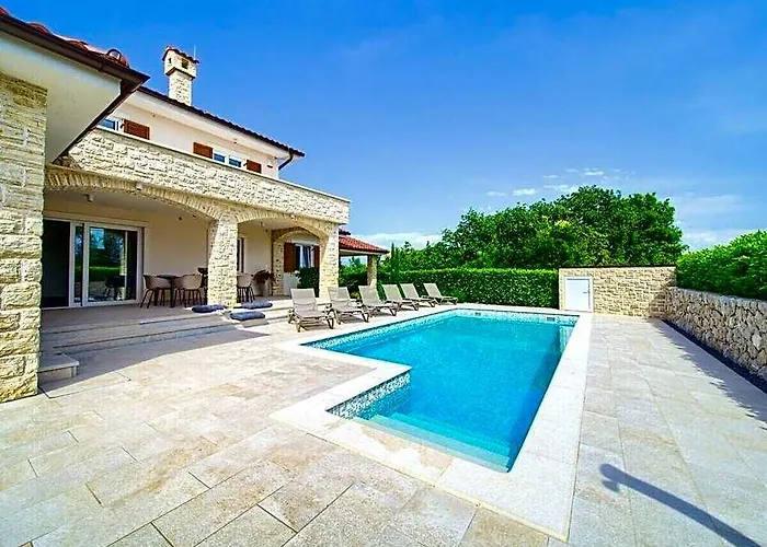 Moderana Comfortable Holiday Residence