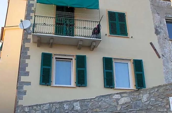 Maduneta 5 Terre Guesthouse