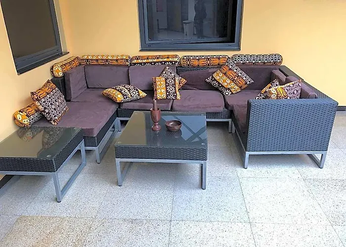 Hotel Uzeir