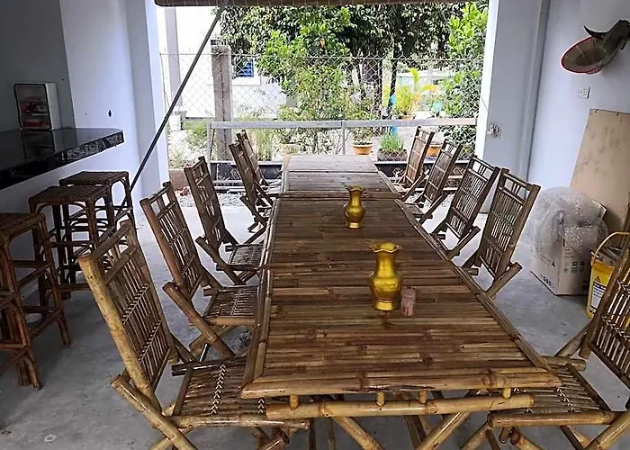Village Pottery Garden Villa