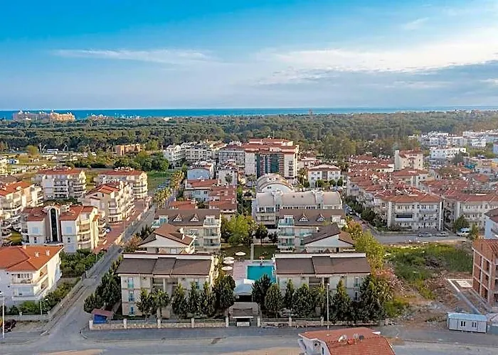Belek Deluxe Suit
