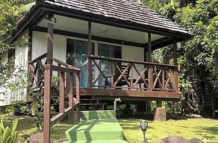 Pension Hibiscus Tahaa
