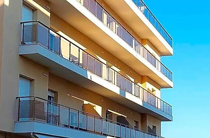 Navarino Luxe Suites With Sea View