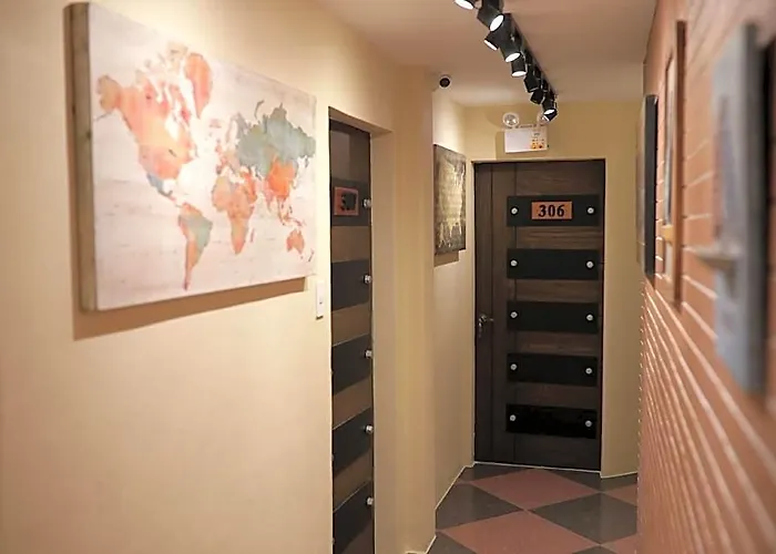 Cerca Hotel