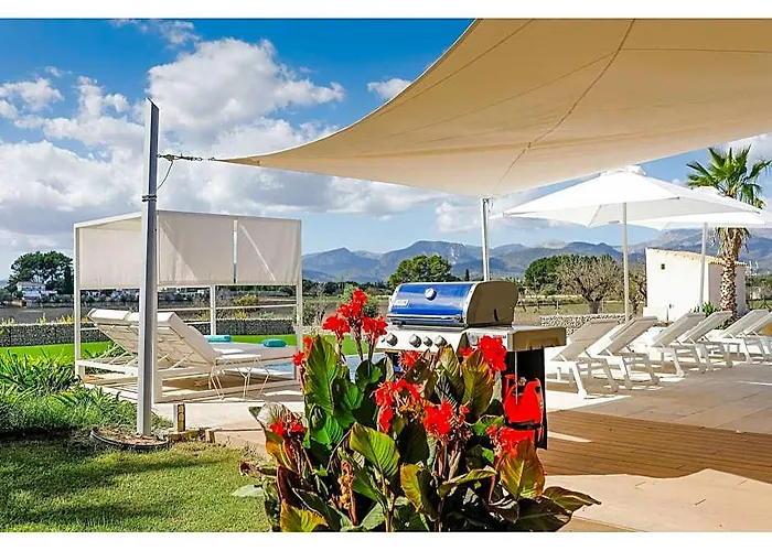 Country House In Mallorca With Pool And Bbq