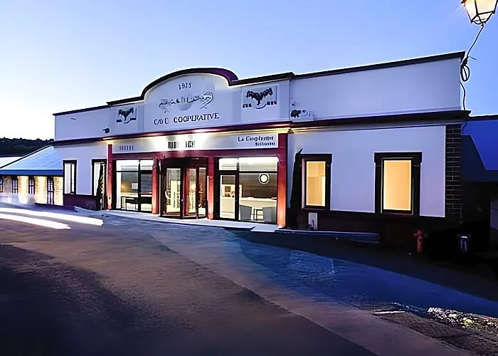 Cave-Hotel Du Domaine Riberach