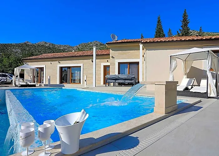 Villa In Starigrad With Heated Pool