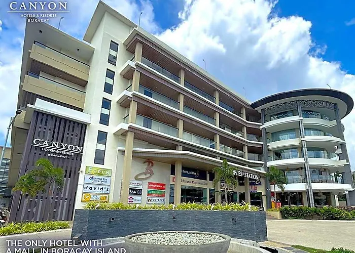 Canyon Hotels & Resorts Boracay