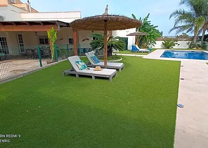 Benasha House With Playground Room