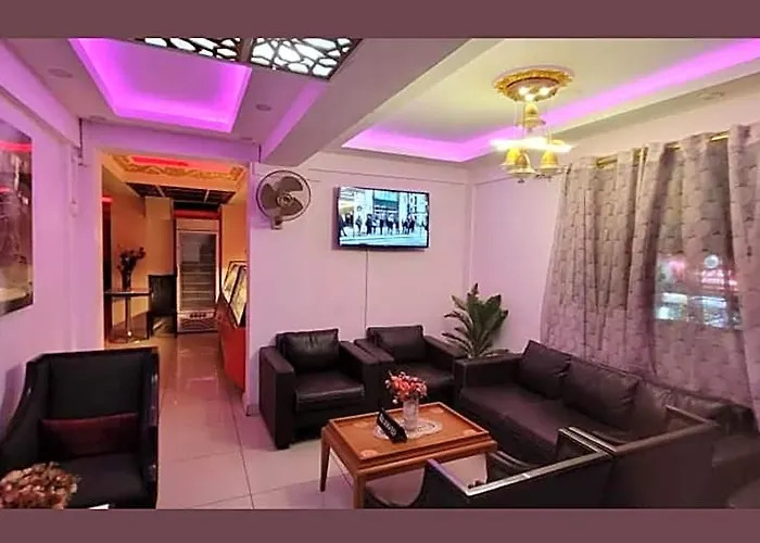 Ras Dika Hotel