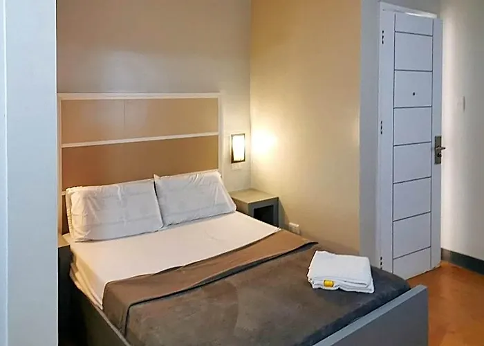 Reddoorz @ La Vista Pensionne Calbayog City