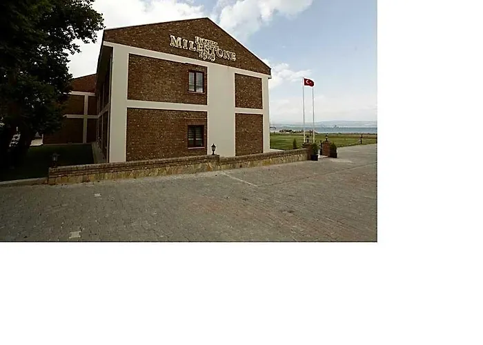 Hotel Milestone1915