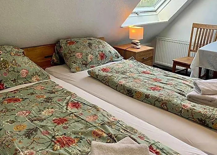 Hotel Pension Schienfatt Am Dornumersieler Tief