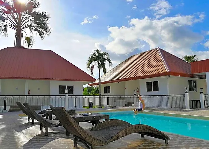 Heartland Hotel Serviced Rooms & Apartments
