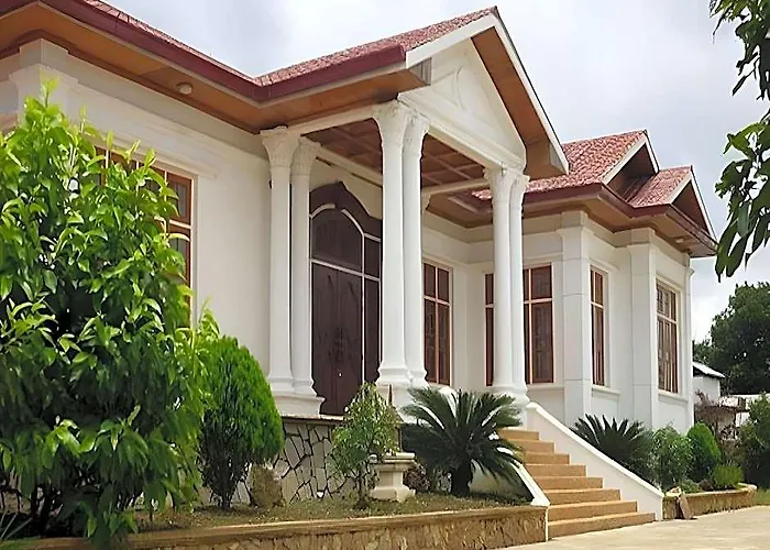 Hsaung Thazin Hotel