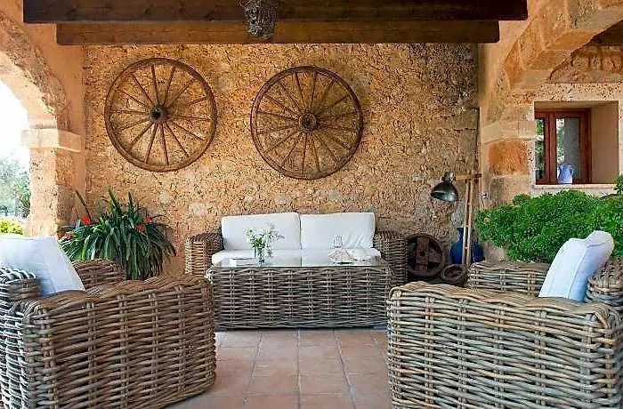 Es Quatre Cantons Hotel
