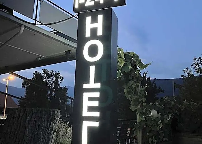 Check-In 24-7 Ohne Fruehstueck Gratis Parkplatz