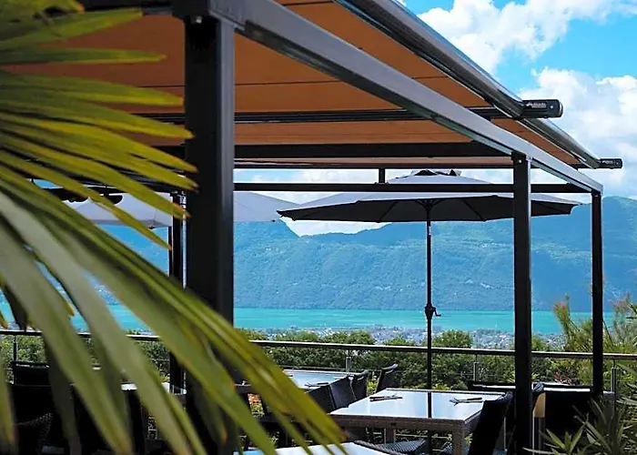 Logis Hotel Le Bellevue