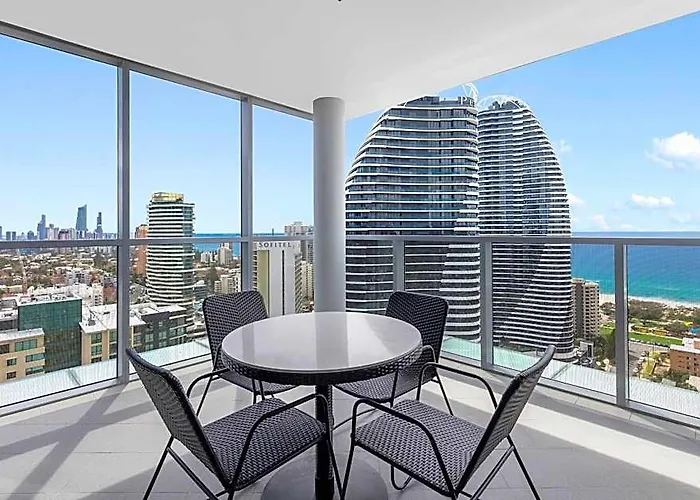Meriton Suites Broadbeach