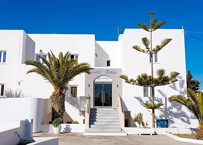 Nikos Hotel