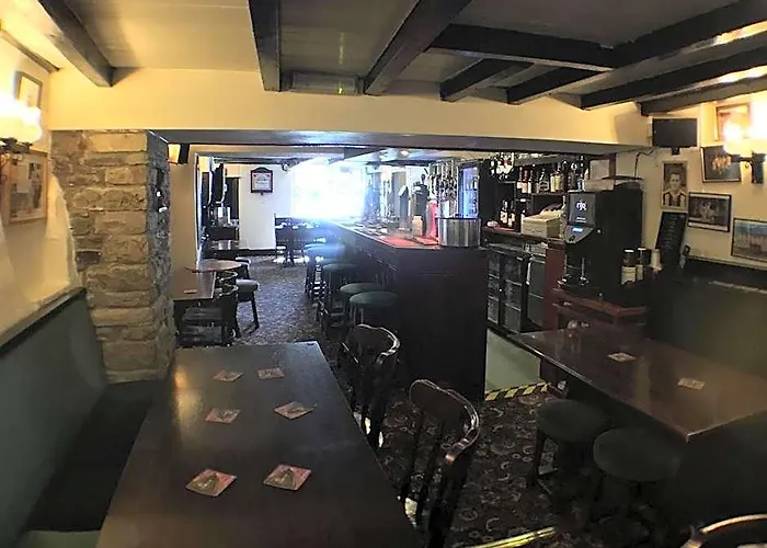 Fox & Hounds Inn