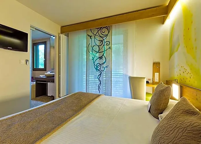 La Croix De Savoie & Spa