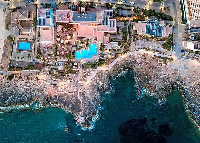 Bikini Island & Mountain Hotel Es Trenc -Adults Only-