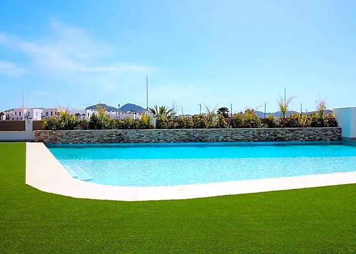 Three Bedroom Seaside Penthouse In Mar De Cristal