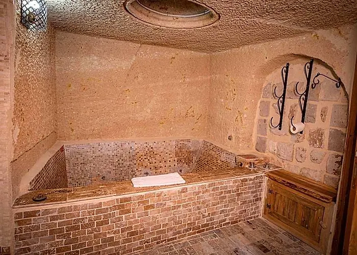 Sur Cave Hotel