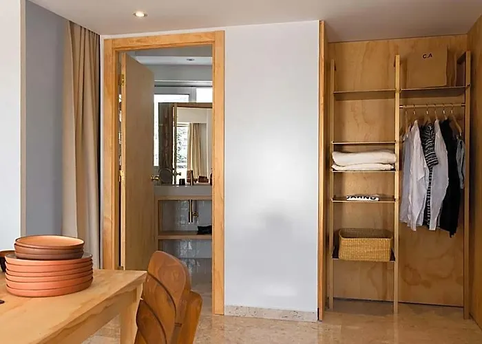 Mob Hotel Cannes