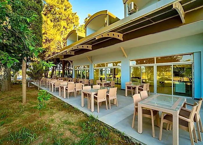 Prenses Sealine Beach Hotel