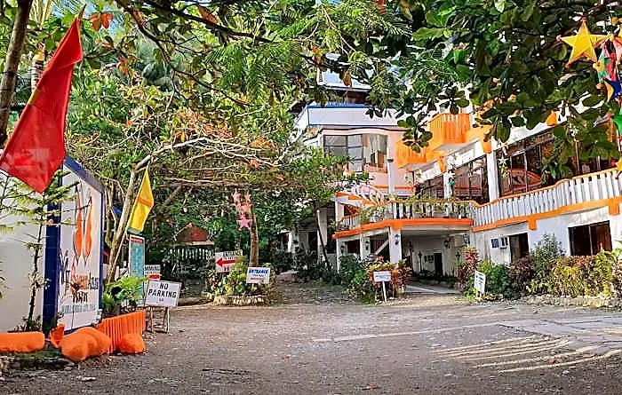 Mt. Bagarabon Beach Hotel