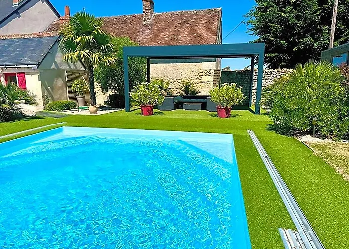 Gite La Belle Aventure Adapte Pmr Avec Piscine Et Jacuzzi