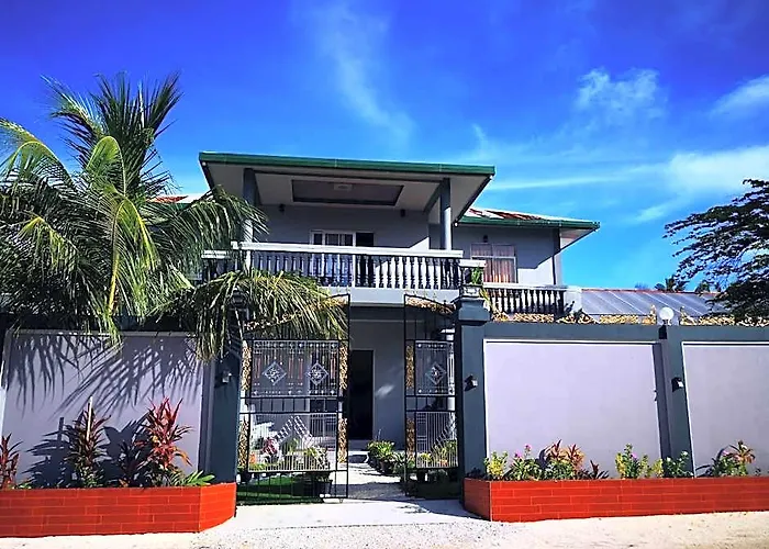 Ekefaru Inn Maldives