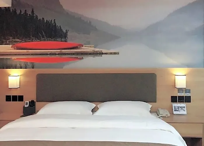 Thank Inn Plus Hotel Shanghai Qingpu District Hongqiao National Exhibition Center Xujing North City