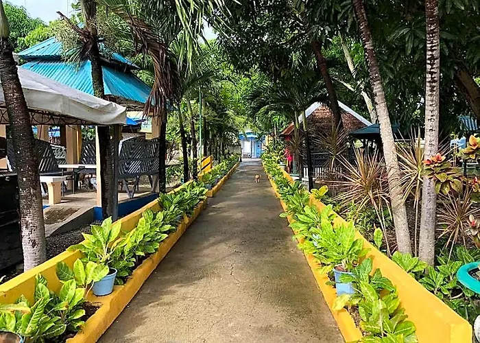 Reddoorz At Villa Asela A Garden Resort Cordova Former Reddoorz Near Gaisano Grand Cordova