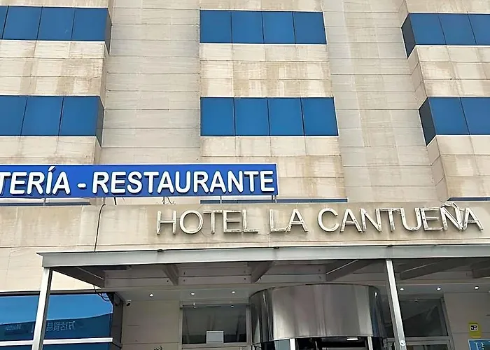 Hotel La Cantuena