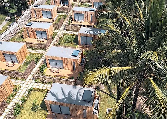 Lalagalu - Beachfront Ecocabins