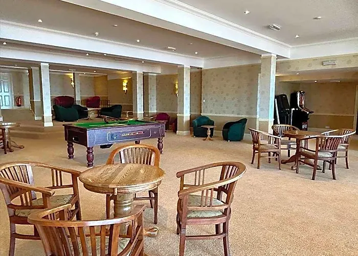 Sandringham Hotel - Seafront, Sandown, Isle Of Wight - Car Ferry Free For 3 Nights Or 79 Gbp For 1 Or 2 Nights