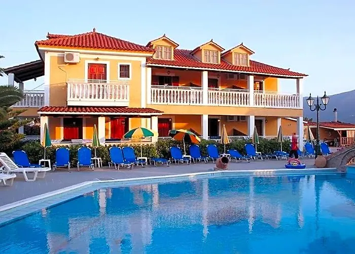 Elpida Hotel