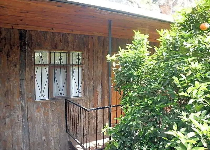 Orange Bungalows Hotel