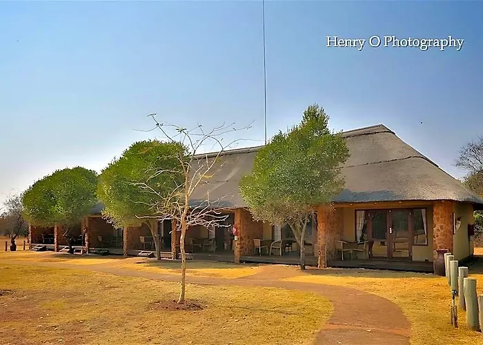 Mangwa Valley Game Lodge