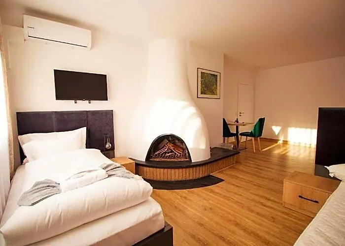 Hotel Dona