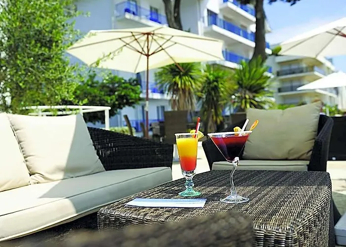 Hotel Vacances Bleues Villa Caroline