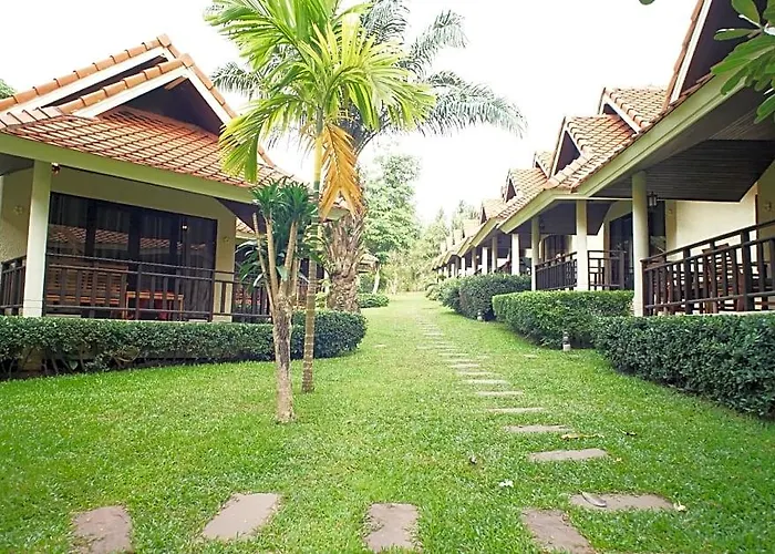 Aquavana Haad Rin Resort