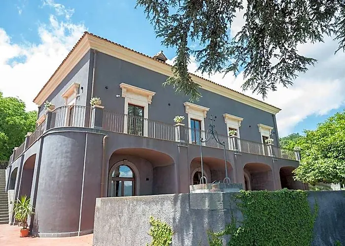 Santoro Country House Boutique Etna Retreat