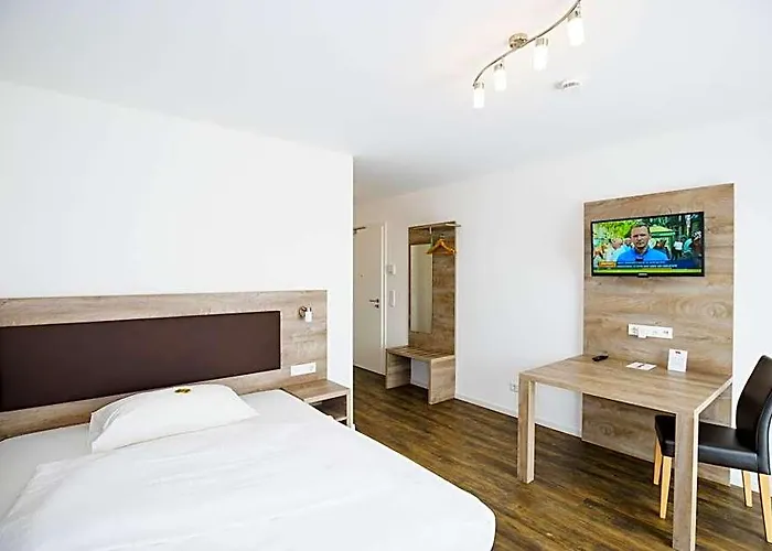 Come In Hotel